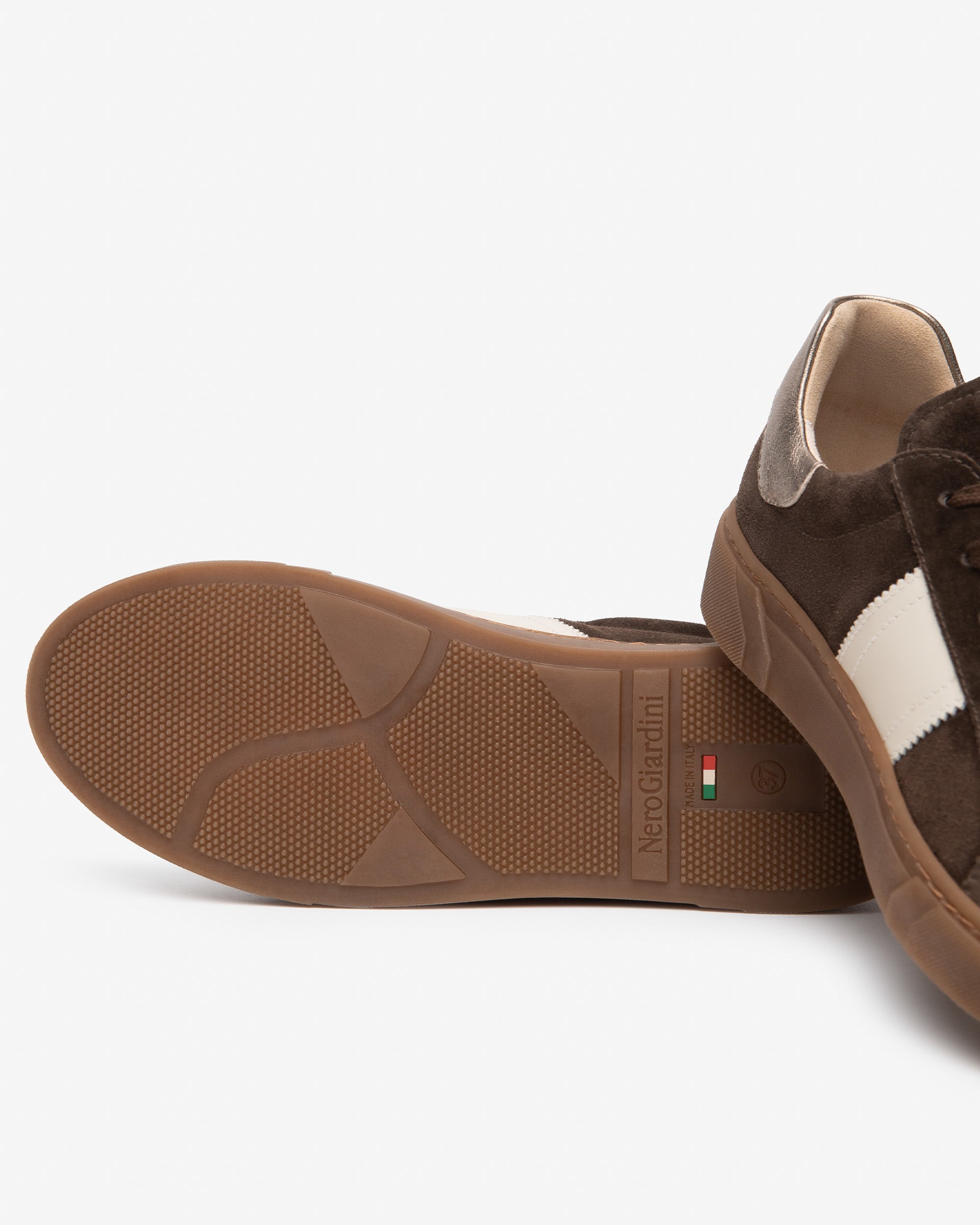 Sneakers Donna in Suede e Pelle
