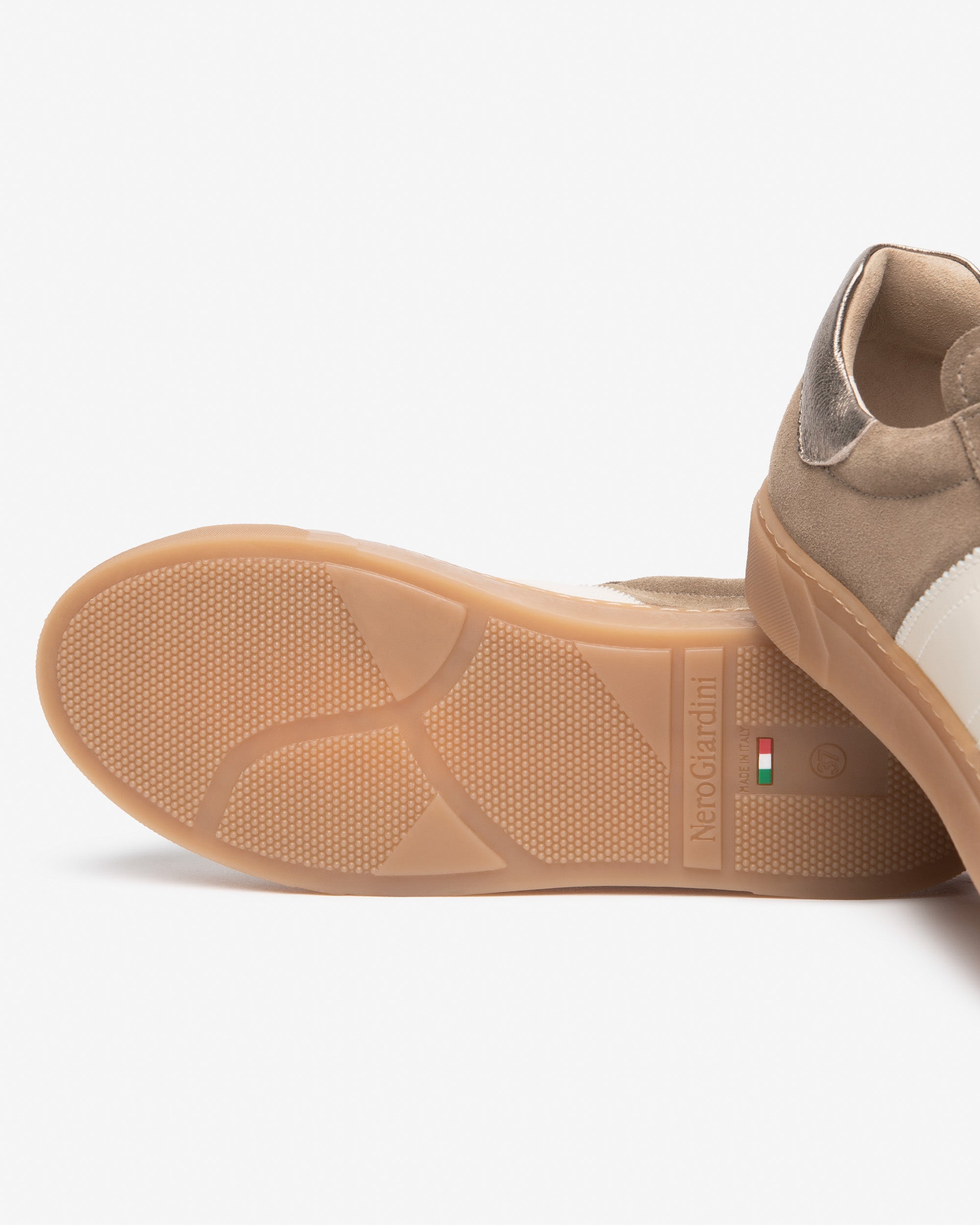 Sneakers Donna in Suede e Pelle