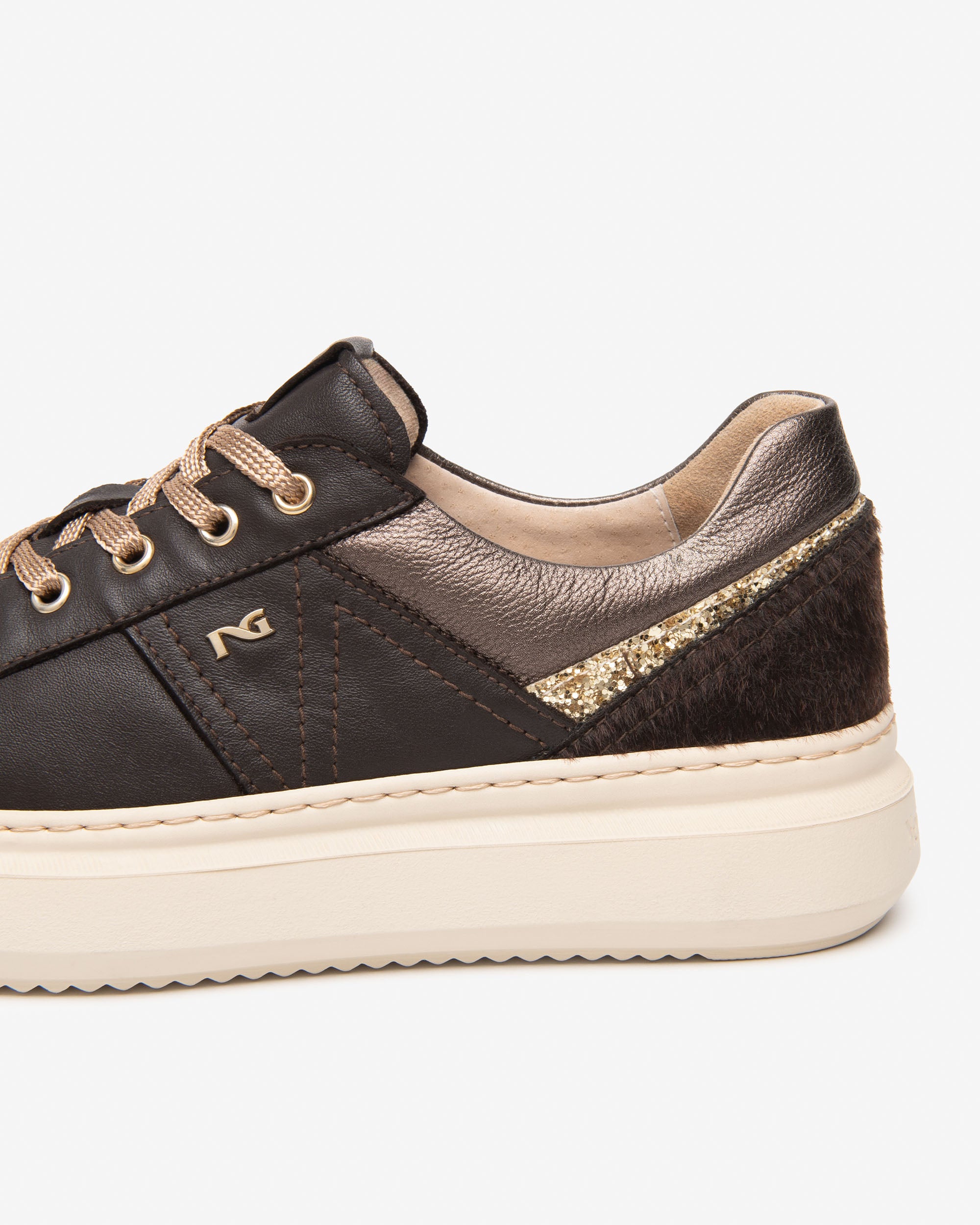 Sneakers Donna in Pelle e Materiale Tecnico