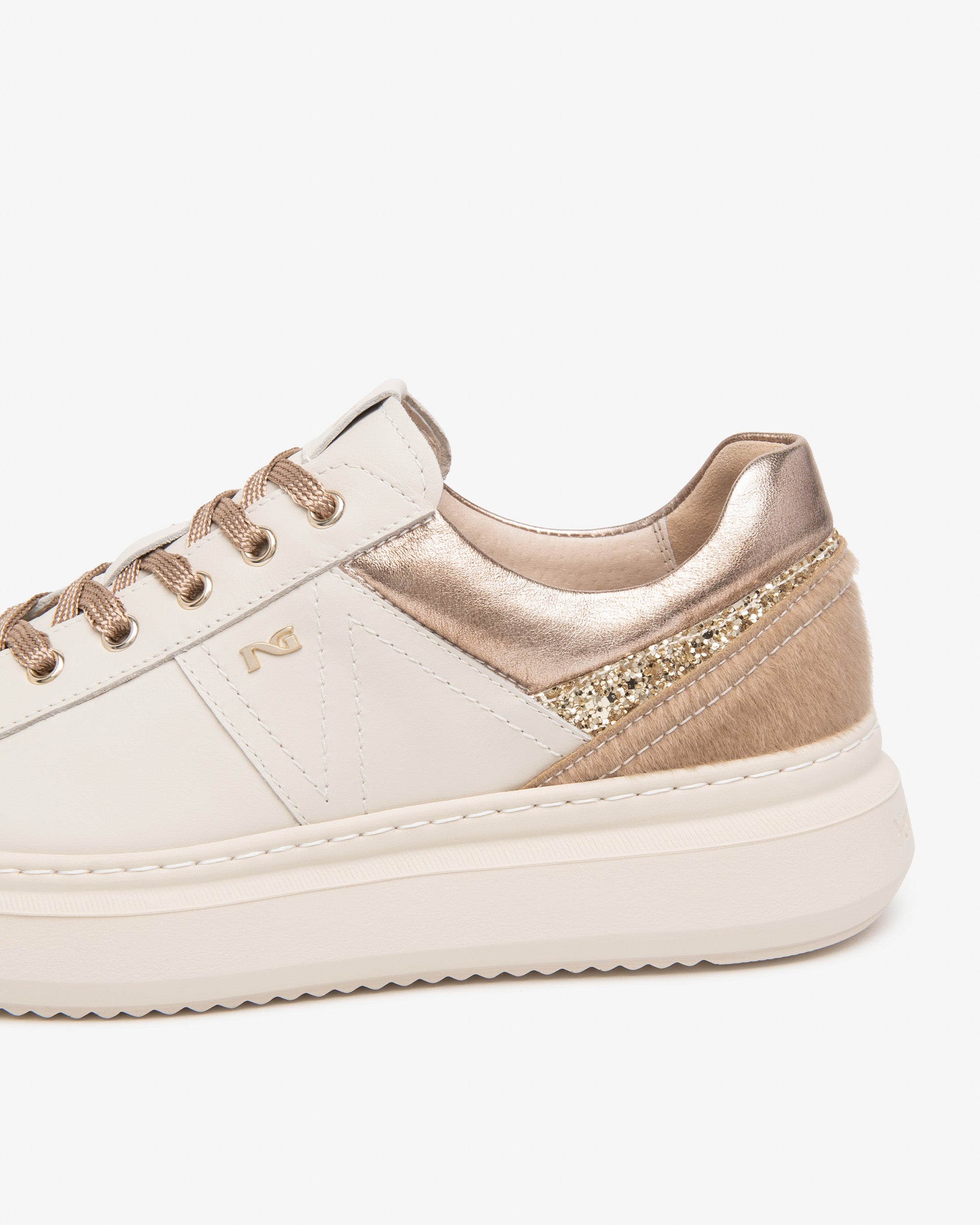 Sneakers Donna in Pelle e Materiale Tecnico