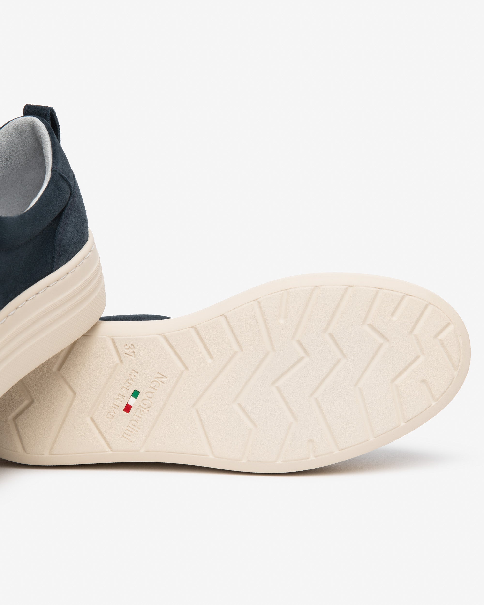 Sneakers Donna in Suede