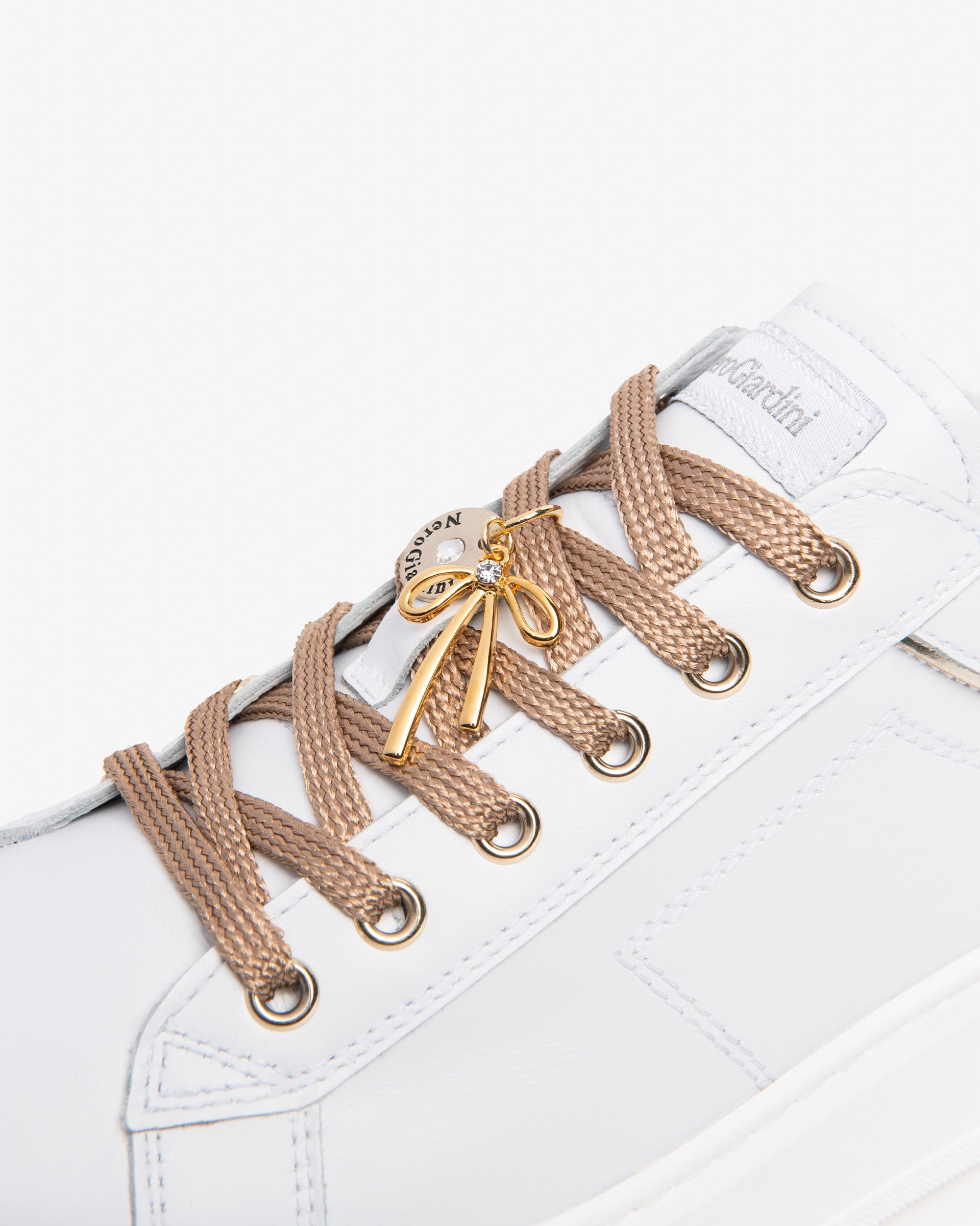 Sneakers Donna in Pelle, Vernice e Materiale Tecnico