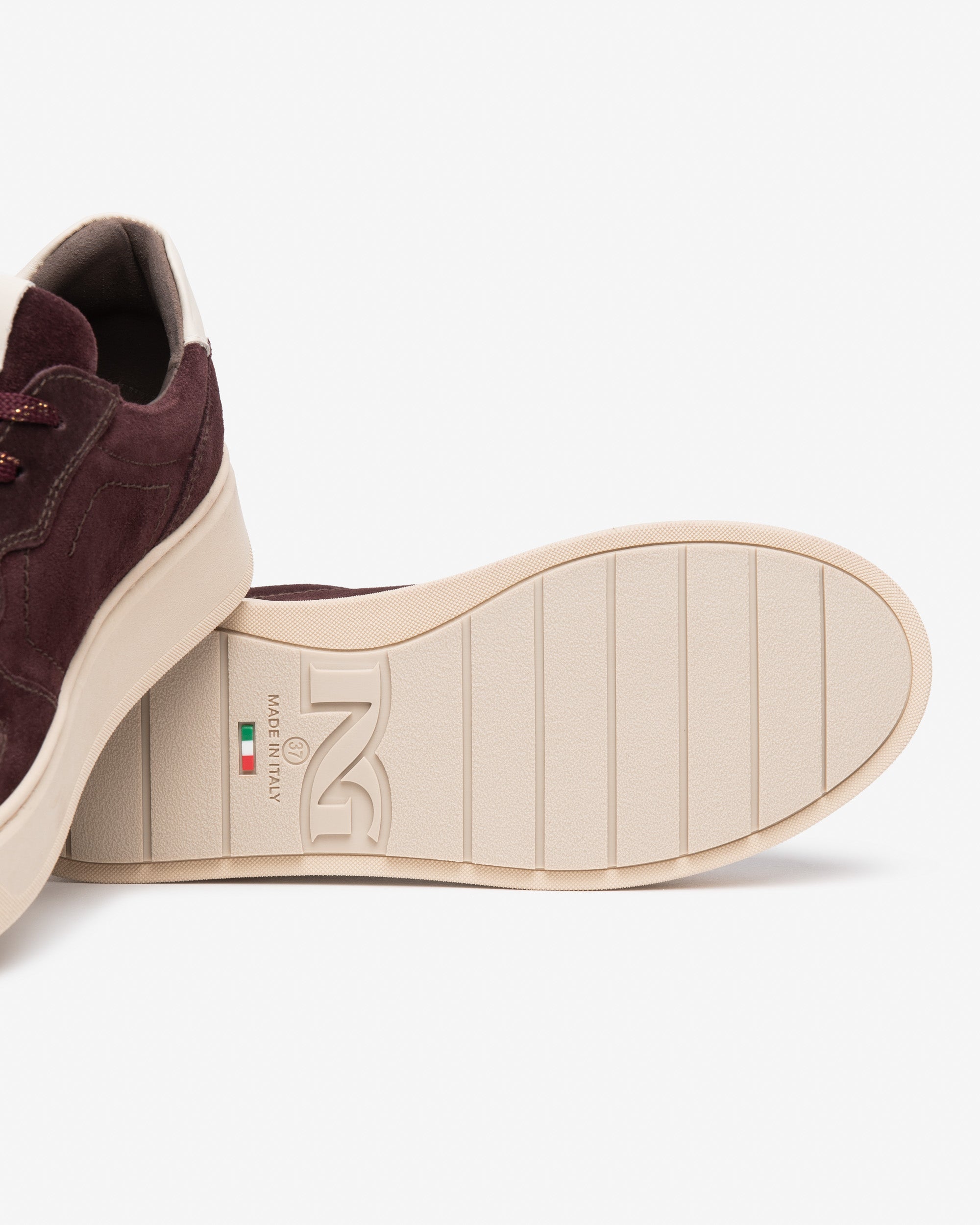 Sneakers Donna in Suede e Pelle