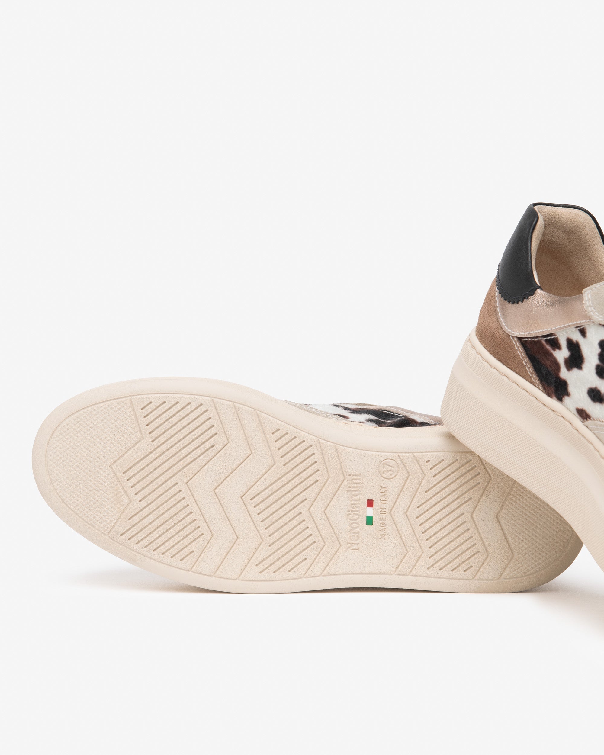 Sneakers Donna in Suede, Pelle e Materiale Tecnico