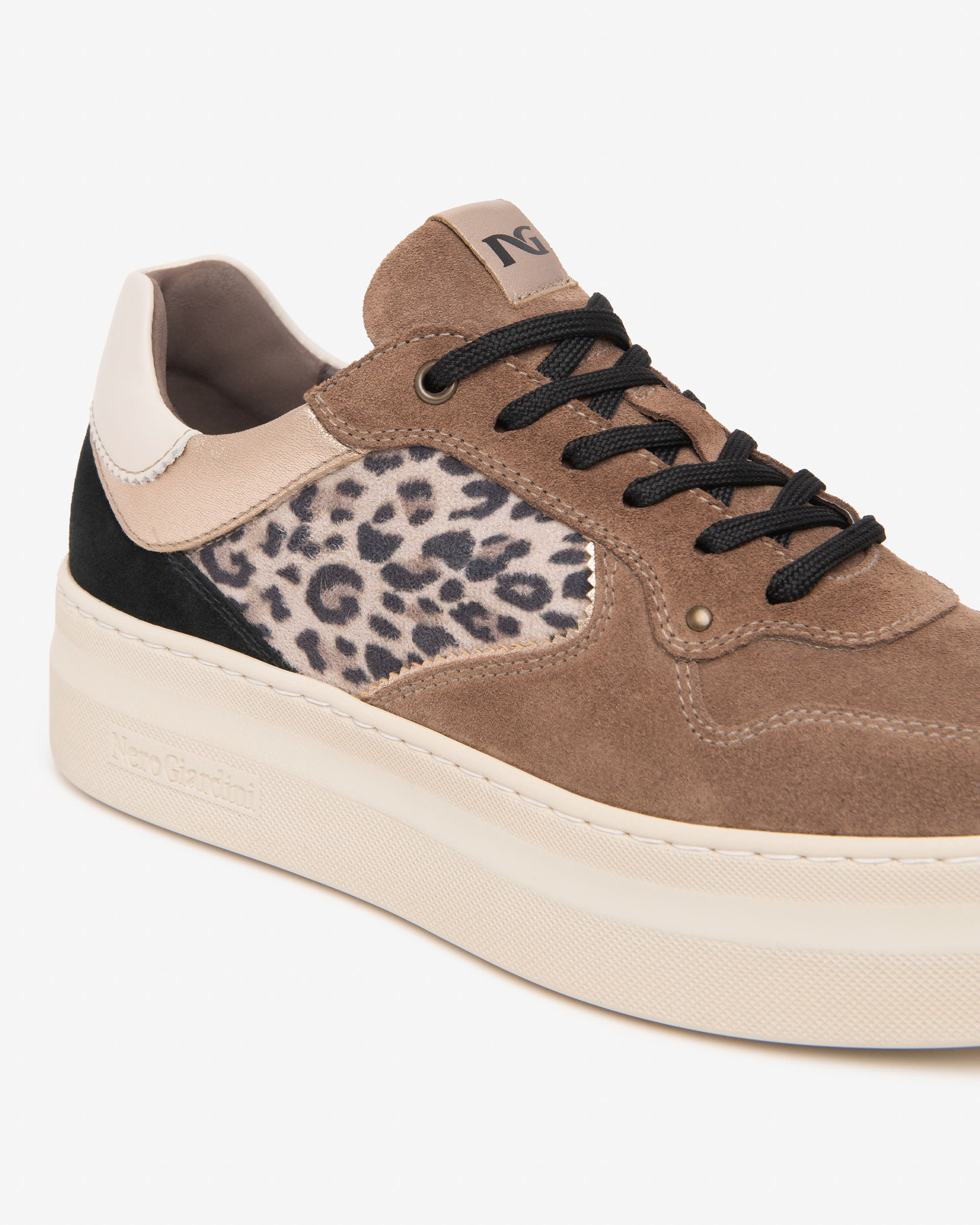 Sneakers Donna in Suede, Pelle e Materiale Tecnico