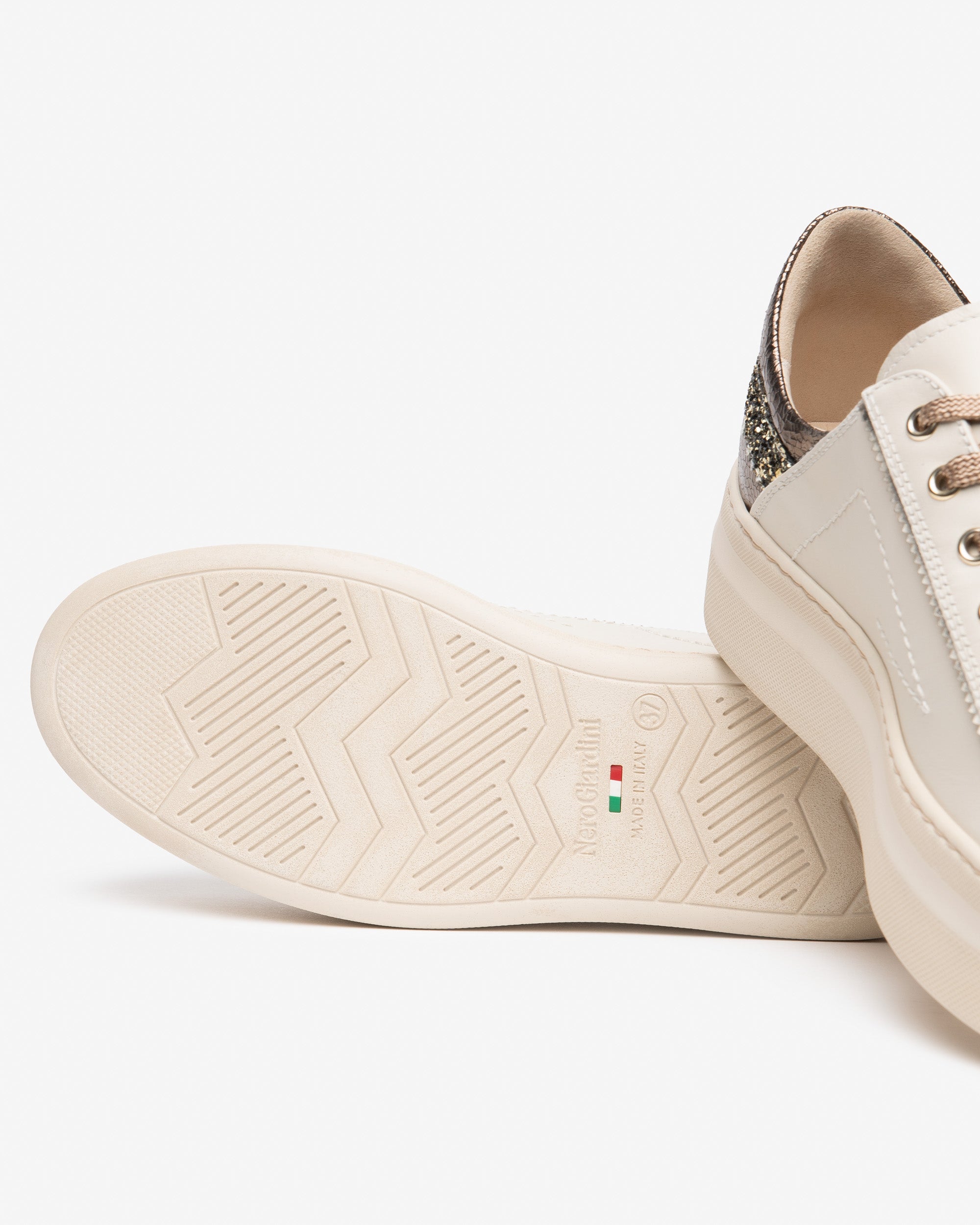 Sneakers Donna in Pelle e Materiale Tecnico