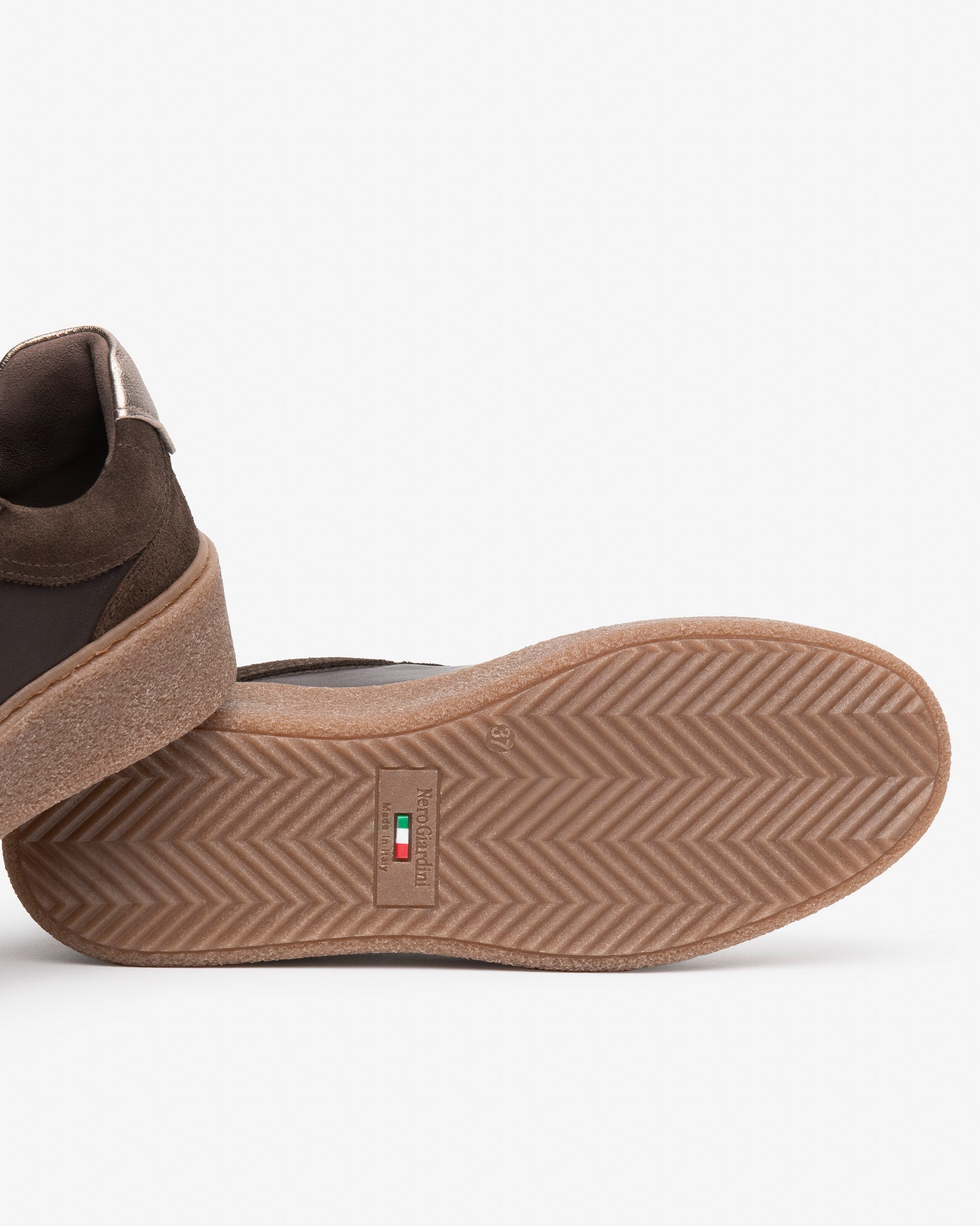 Sneakers Donna in Suede e Pelle