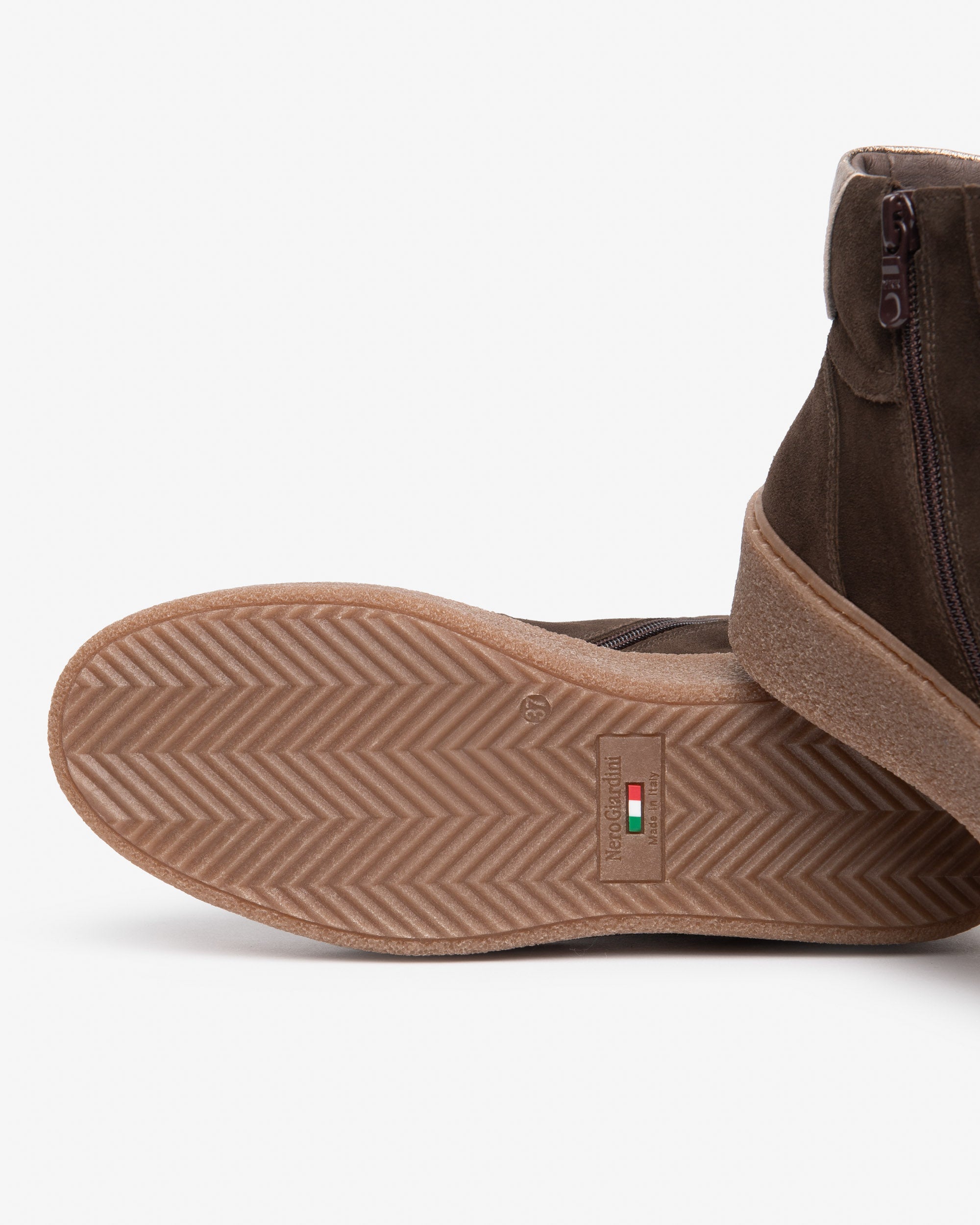 Sneakers Donna in Suede e Pelle