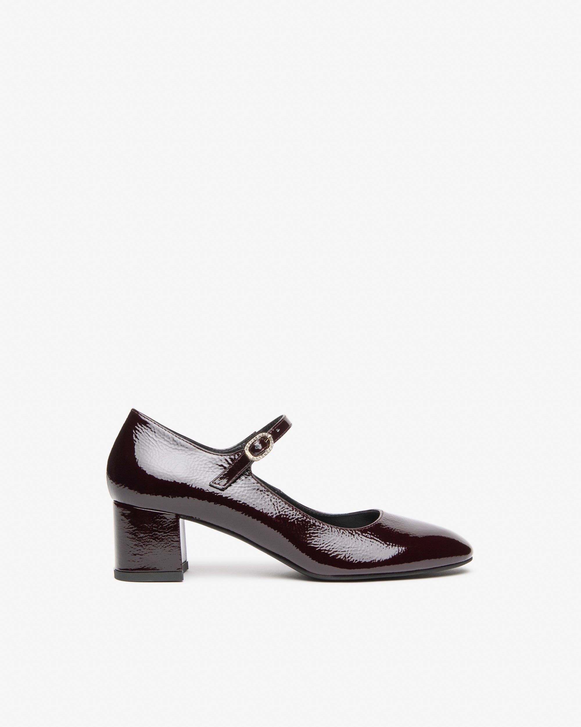 Mary Jane Donna in Vernice