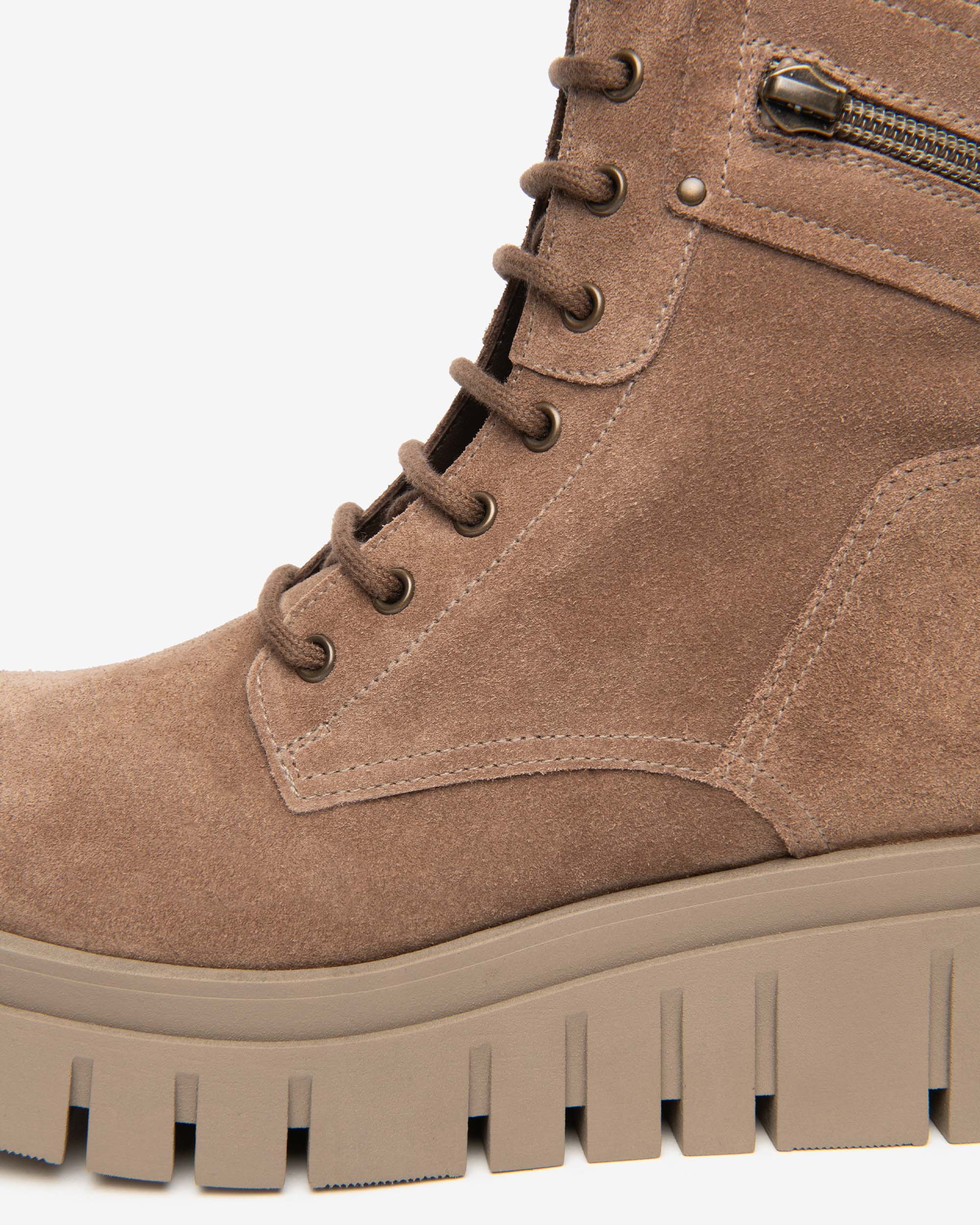 Anfibi Donna in Suede
