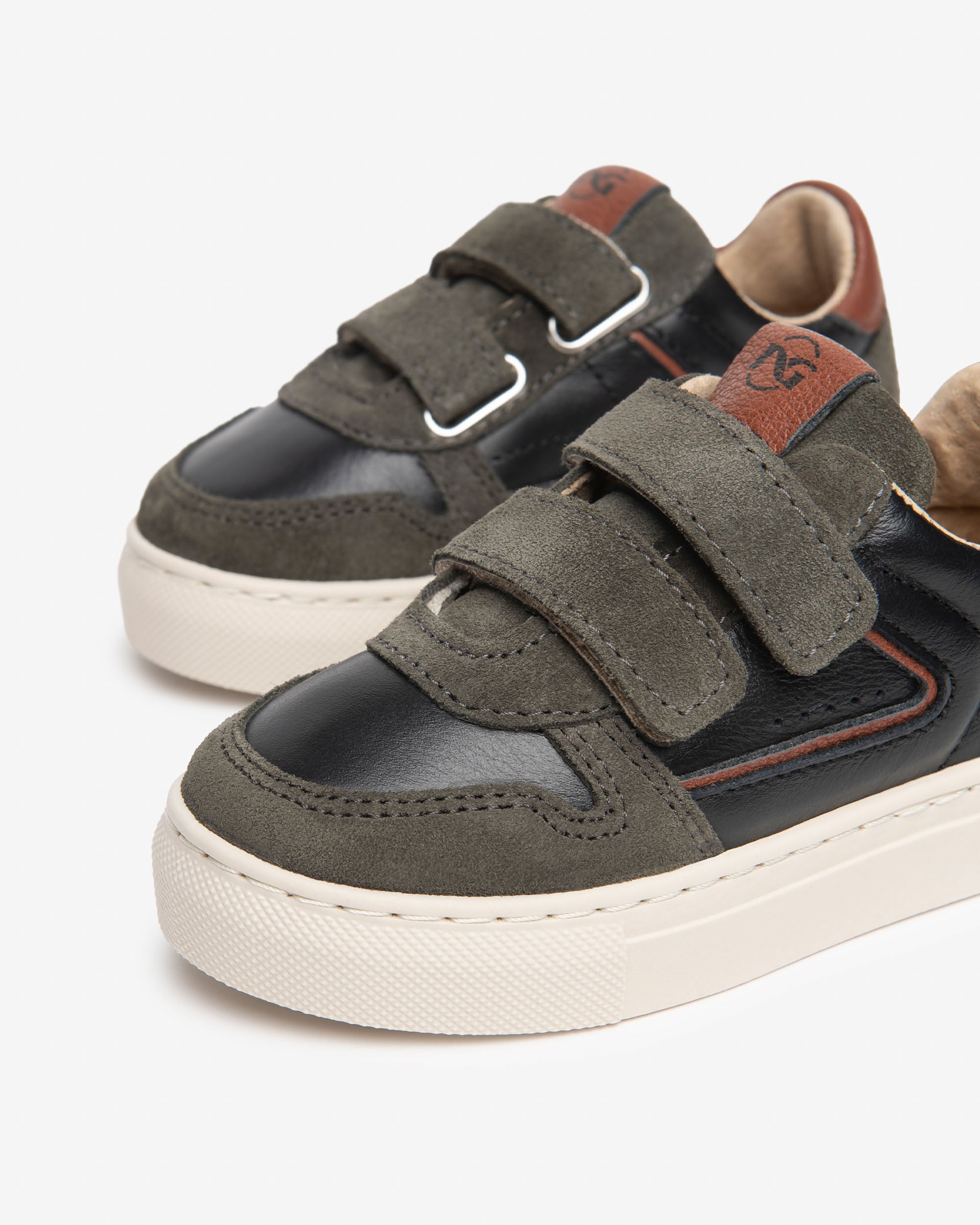 Sneakers Junior da Bambino in Camoscio, Pelle e Materiale Tecnico