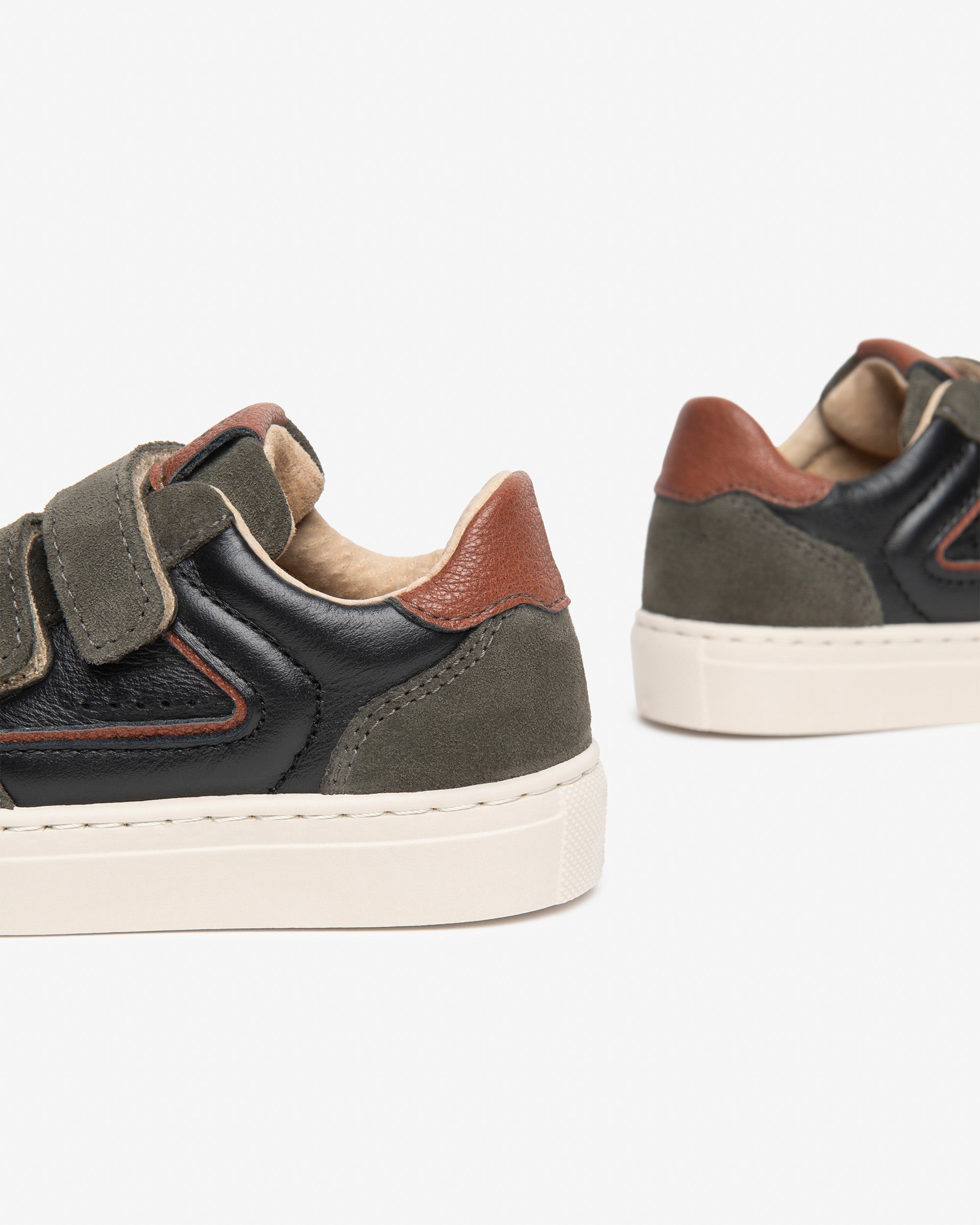 Sneakers Junior da Bambino in Camoscio, Pelle e Materiale Tecnico
