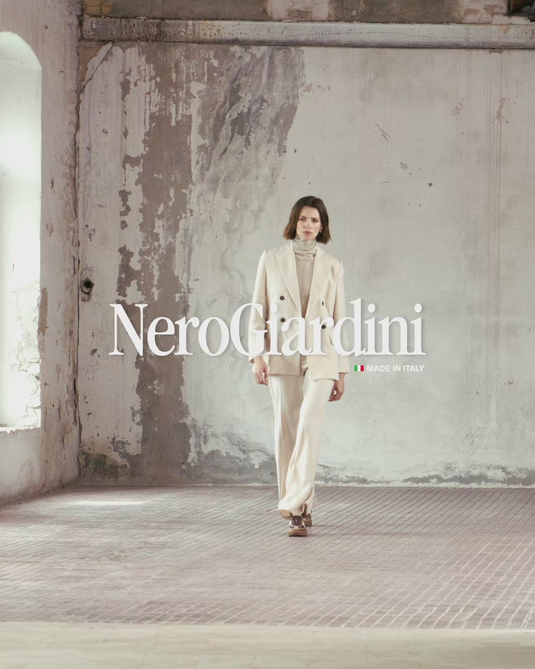 Sneakers Donna in Suede, Materiale Tecnico e Pelle