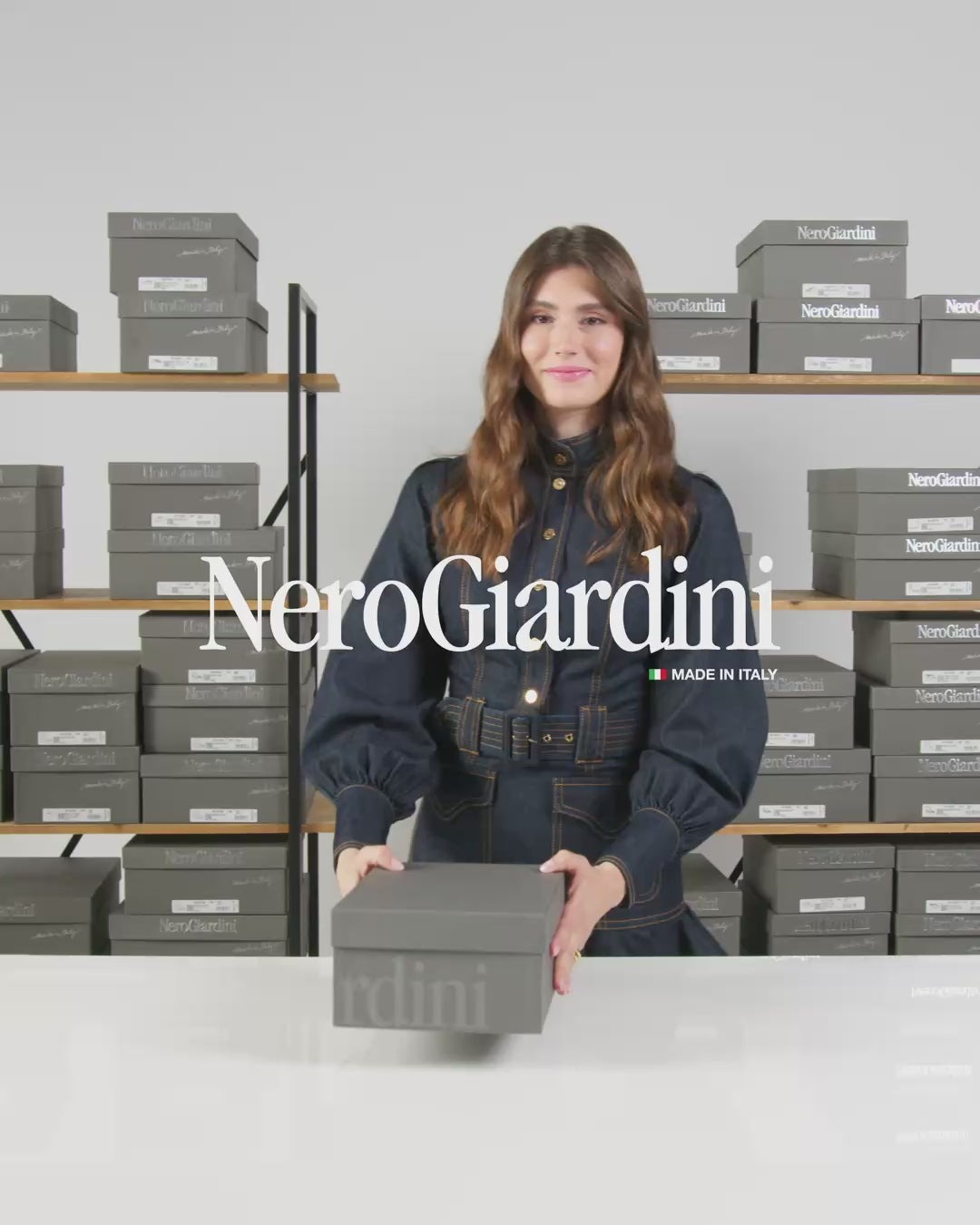 Sneakers Donna in Suede e Pelle
