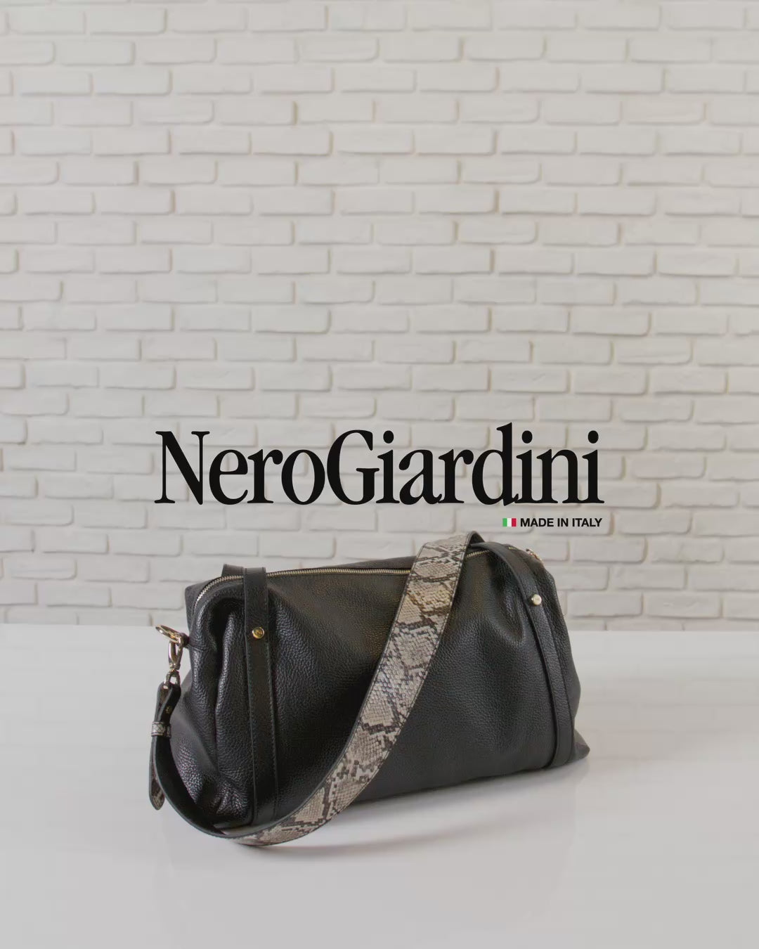 Bauletto da Donna in Pelle e Materiale Tecnico