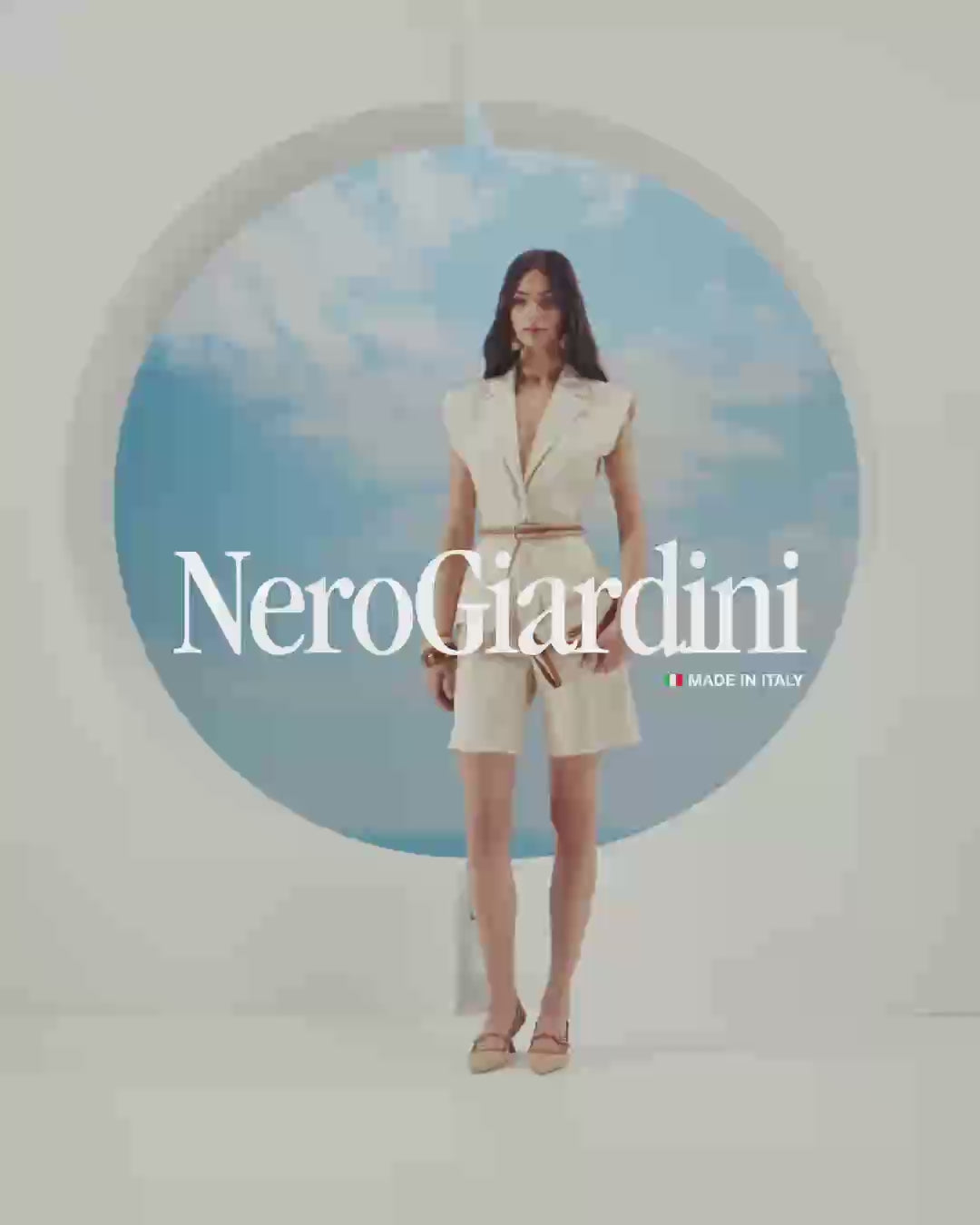 Women´s Leather and Fabric Sling-Backs