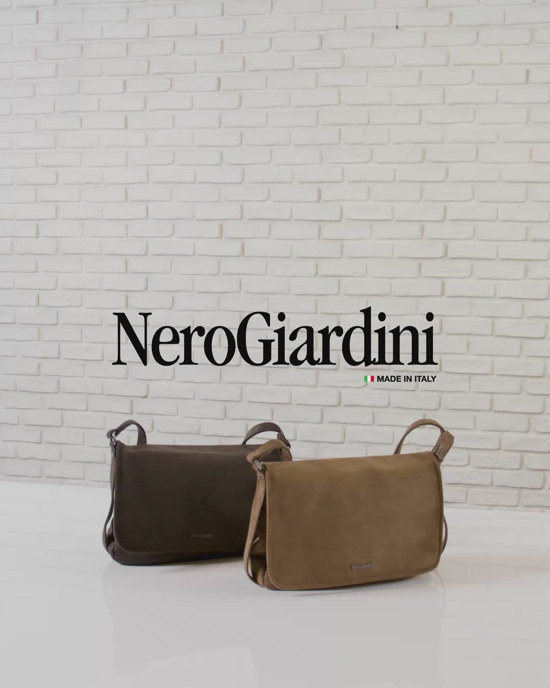 Borsa a Tracolla da Donna in Materiale Tecnico