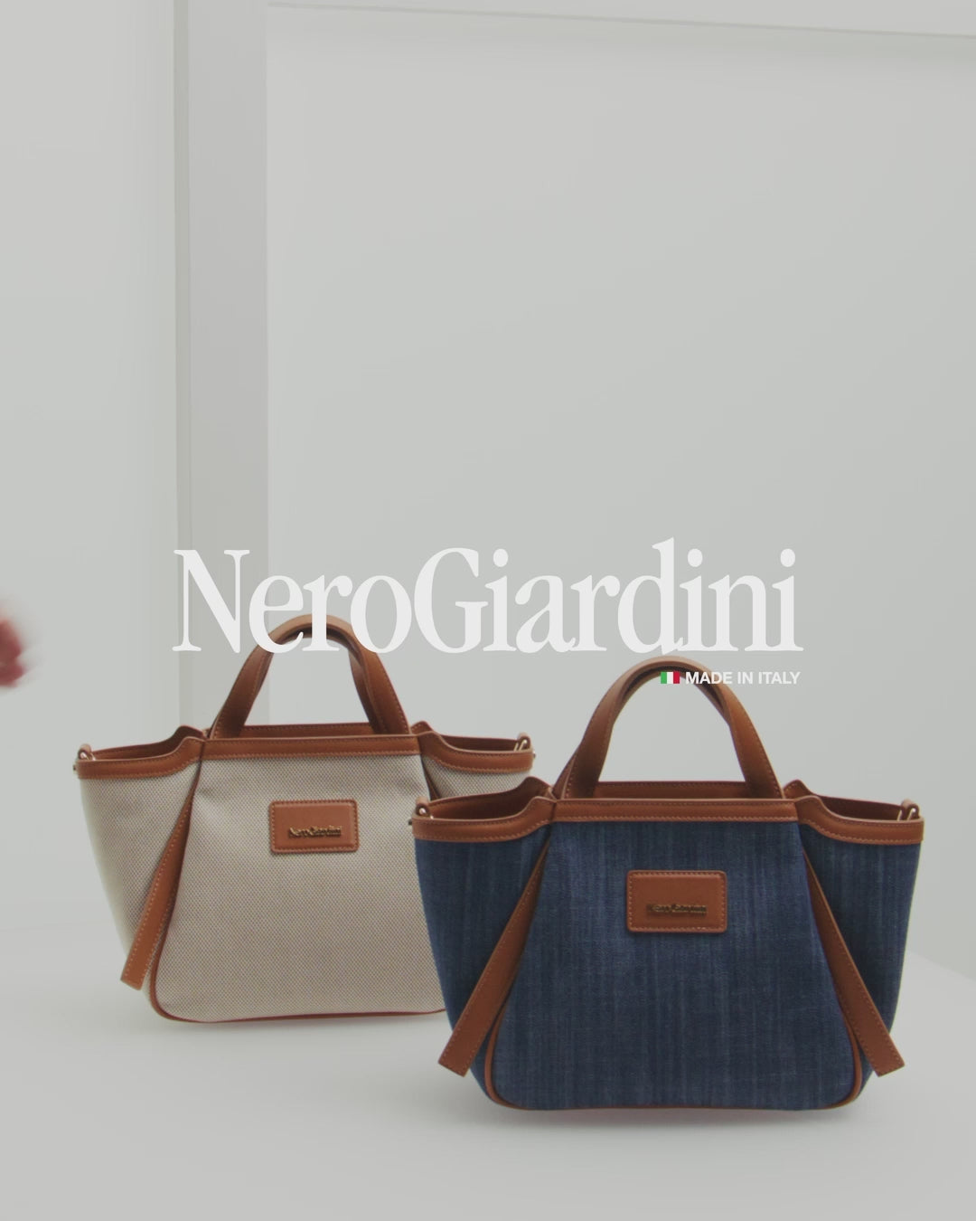 Women's Technical Material Tote Bag