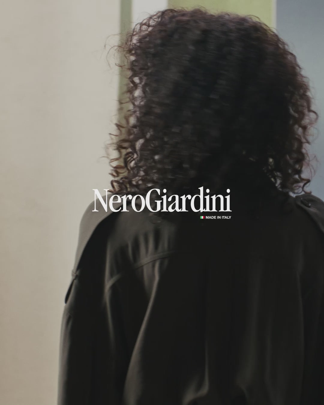 Women’s Leather Chelsea Boots