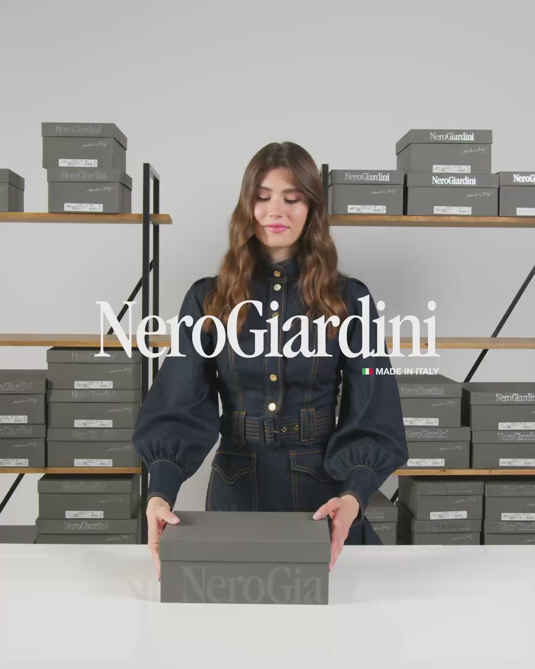 Sneakers Donna in Pelle e Materiale Tecnico