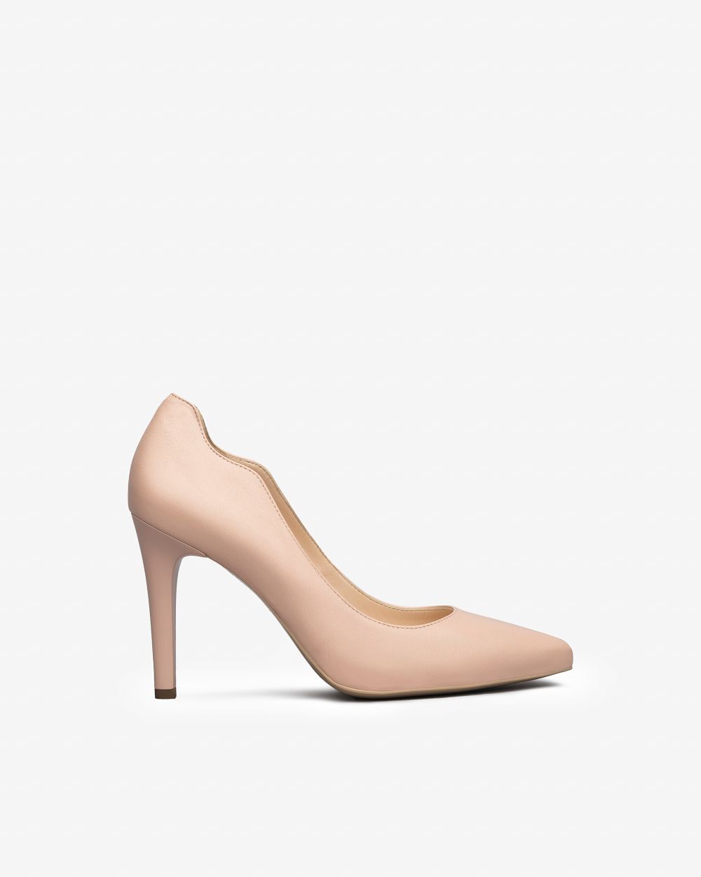 Women’s Leather Pumps