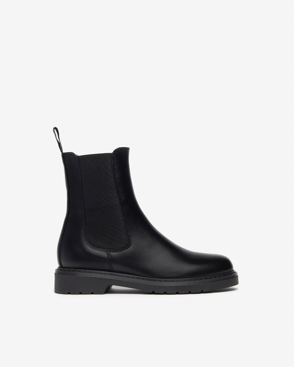 Women’s Leather Chelsea Boots