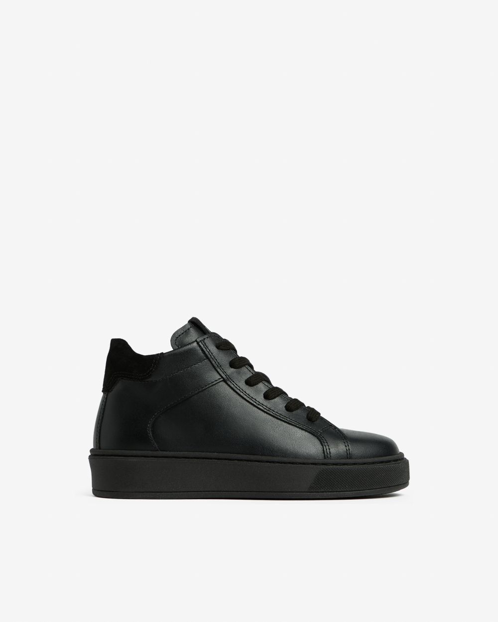 Teen Boys’ Leather and Suede Sneakers