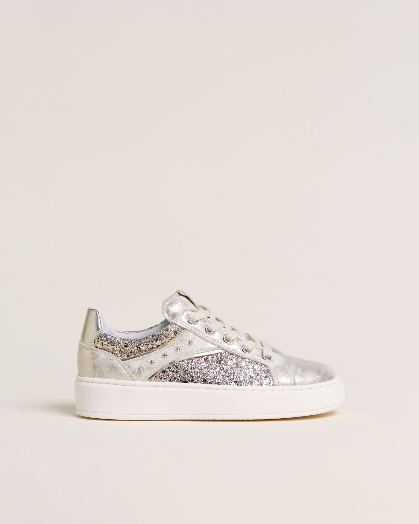Teen Girls’ Technical Material and Fabric Sneakers