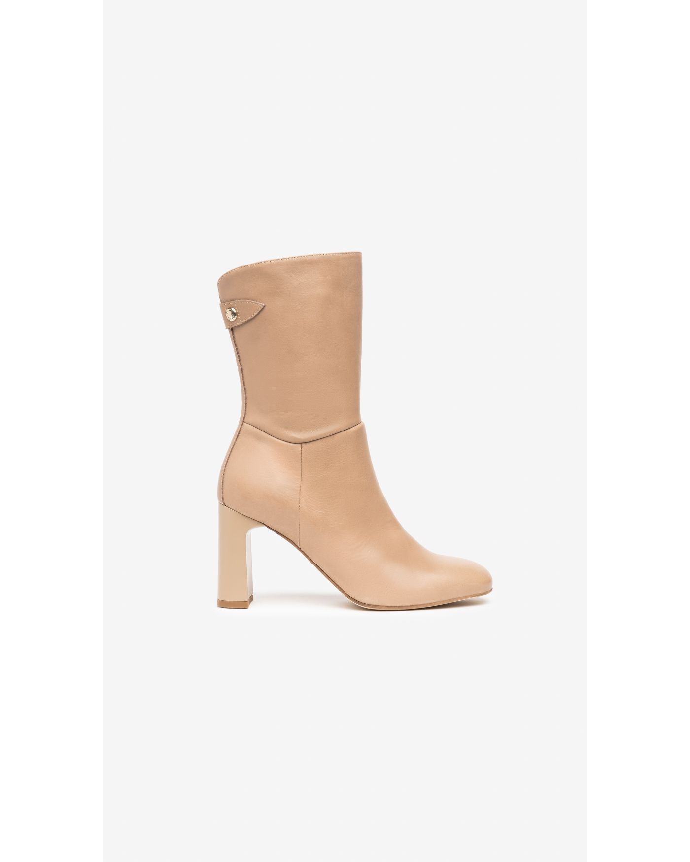 08A_I205661DE_406_35